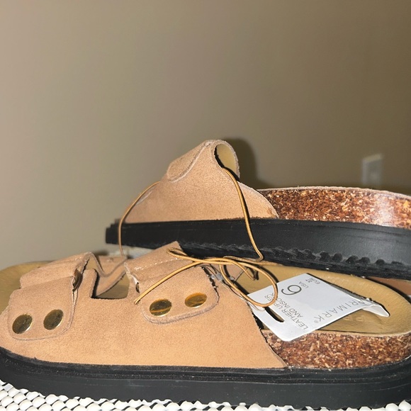 Birkenstocks Primark - Picture 3 of 3